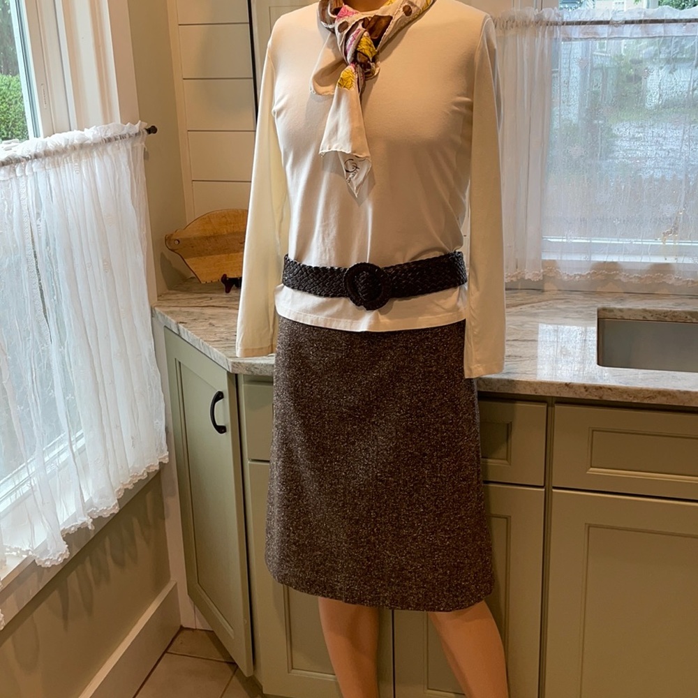 Beautiful Heathered brown winter skirt fully lined
